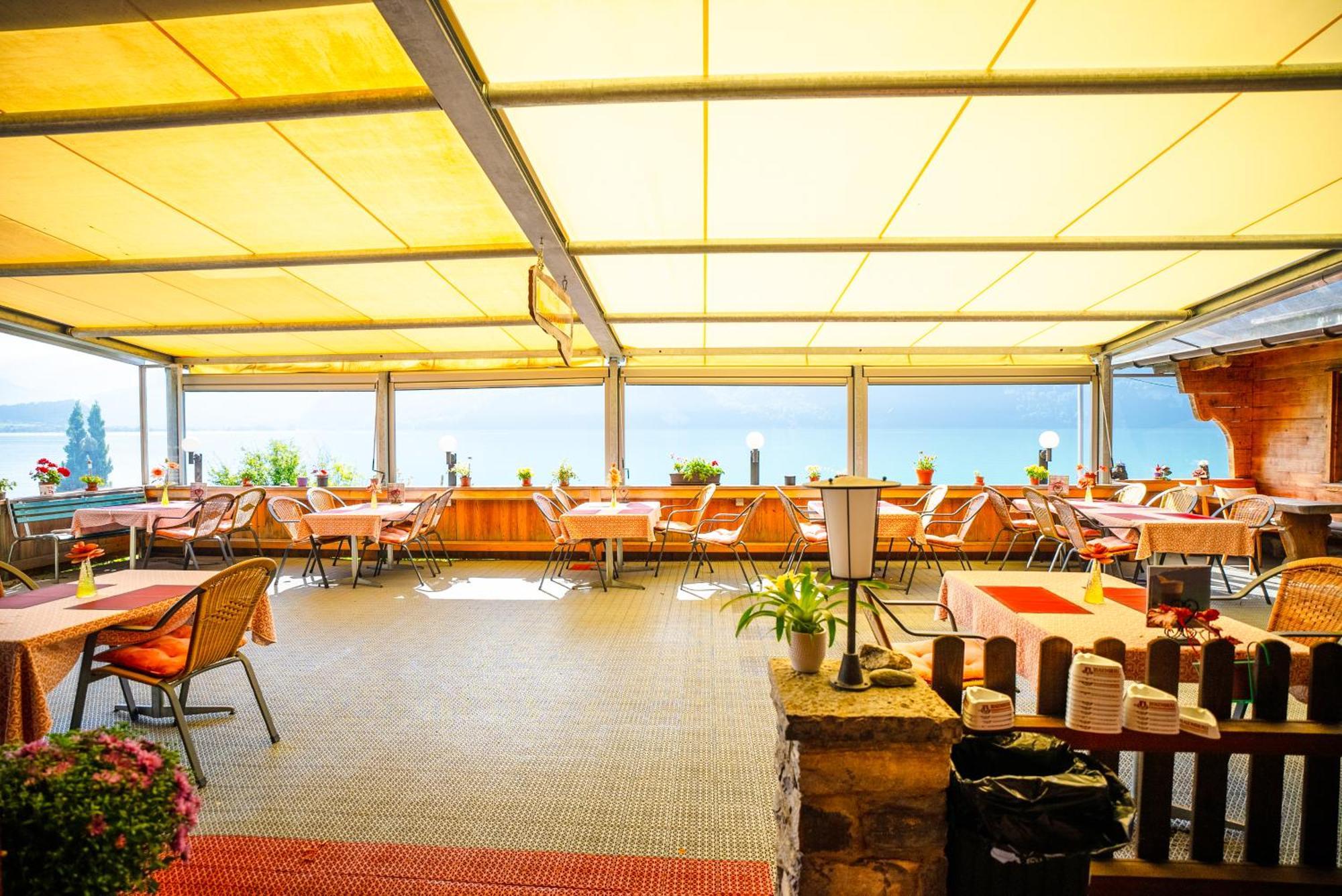 Hotel Wildbach Brienz เบรียนส์ ภายนอก รูปภาพ